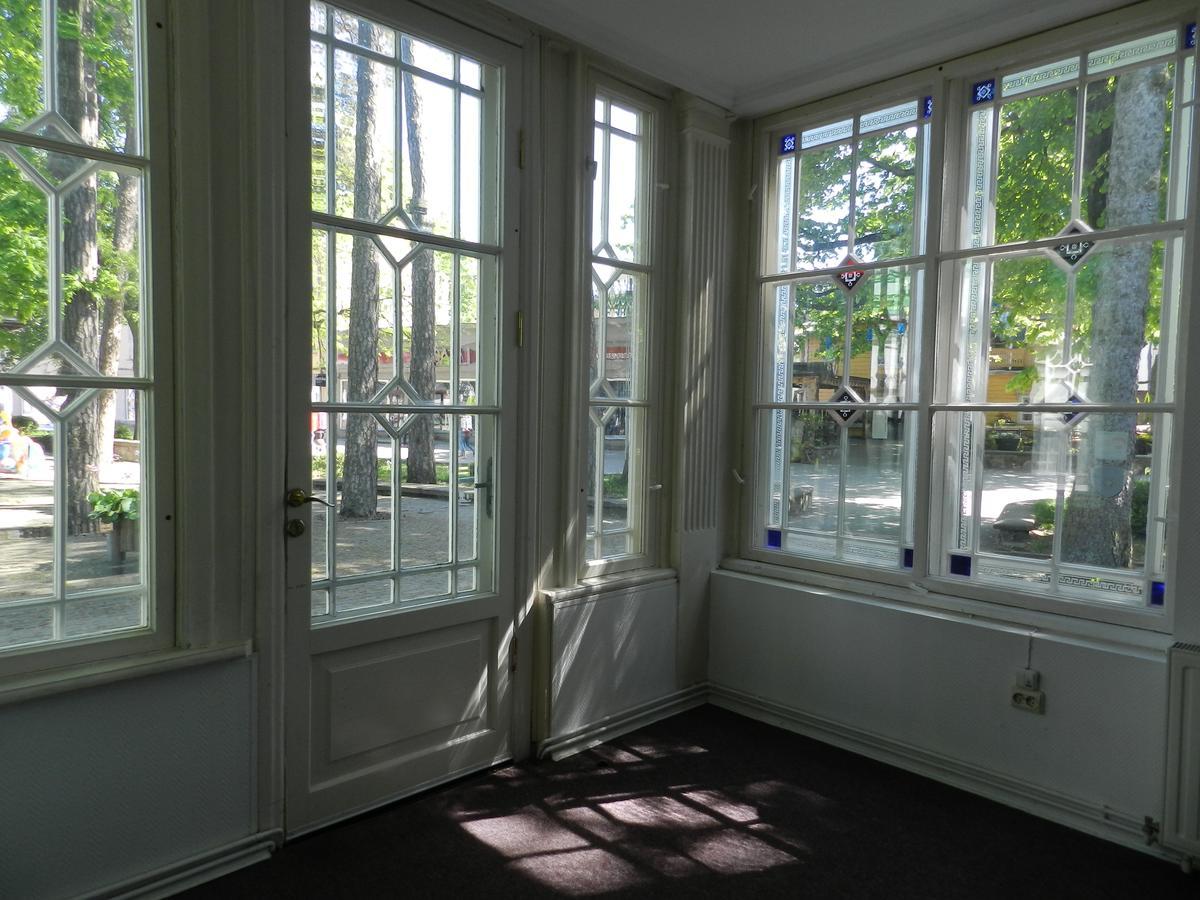 Good Mood Hotel Jurmala Exterior photo